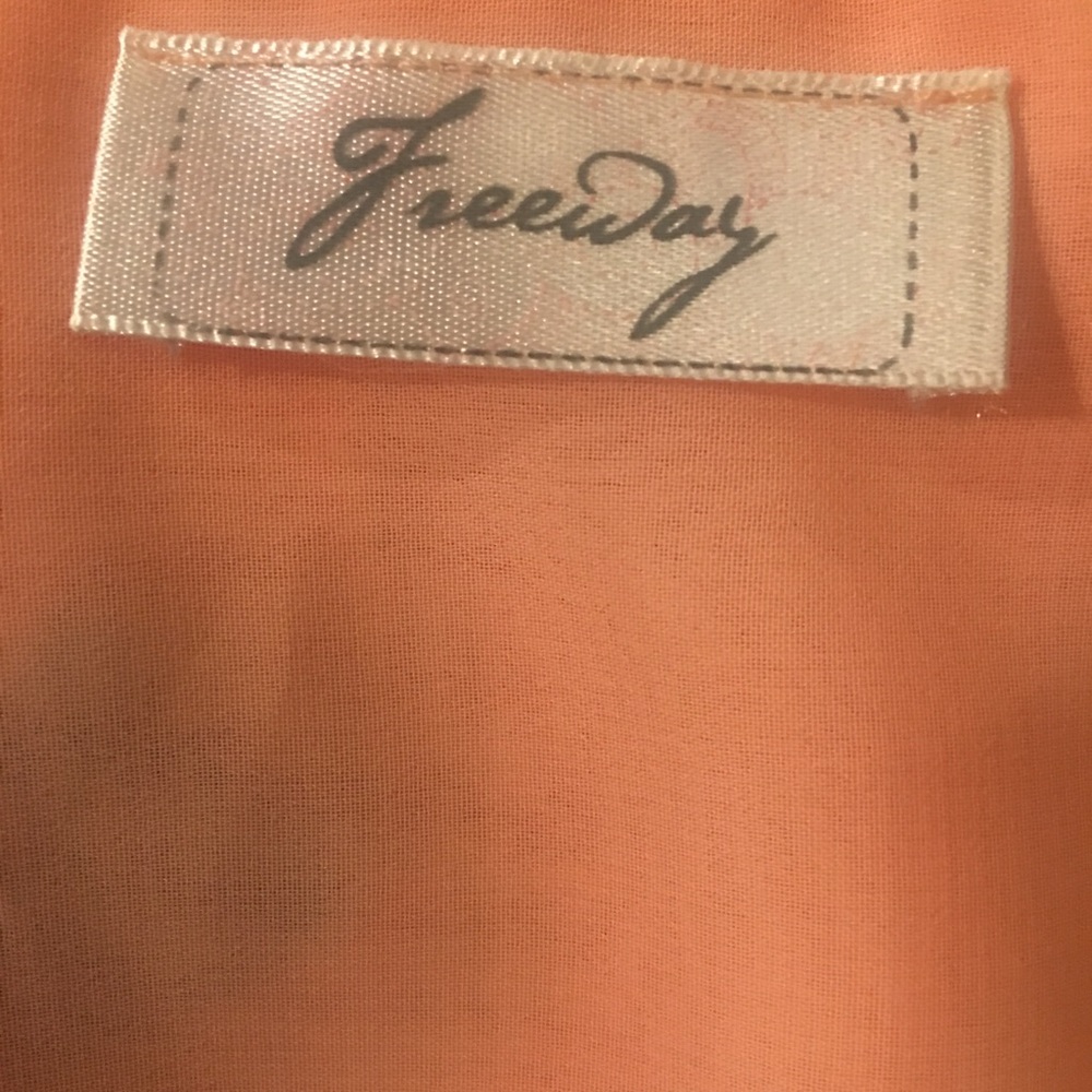 Freeway Blouse - Picture 2 of 3